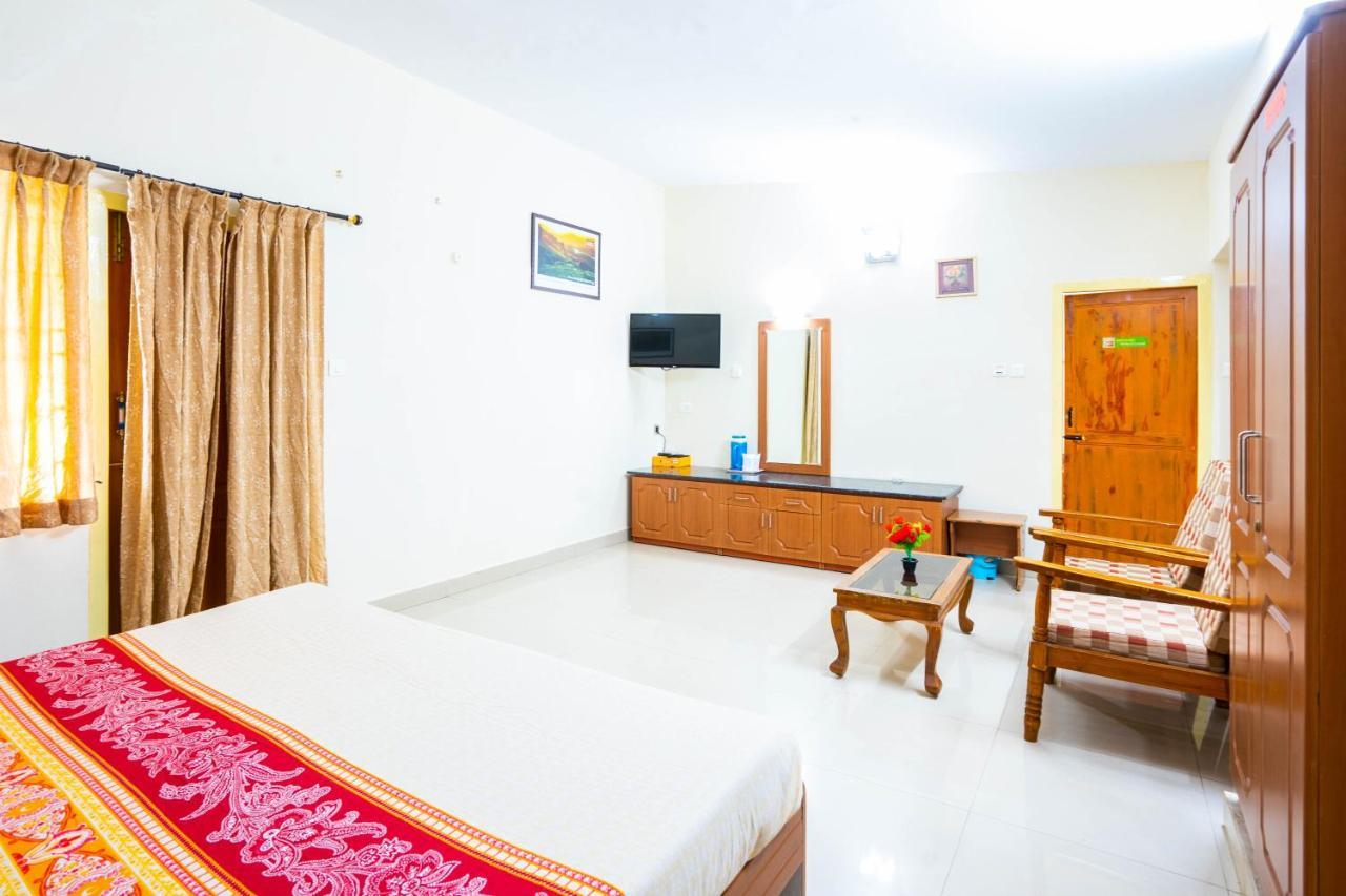 Hotel Tamilnadu - Ooty 1 Eksteriør billede