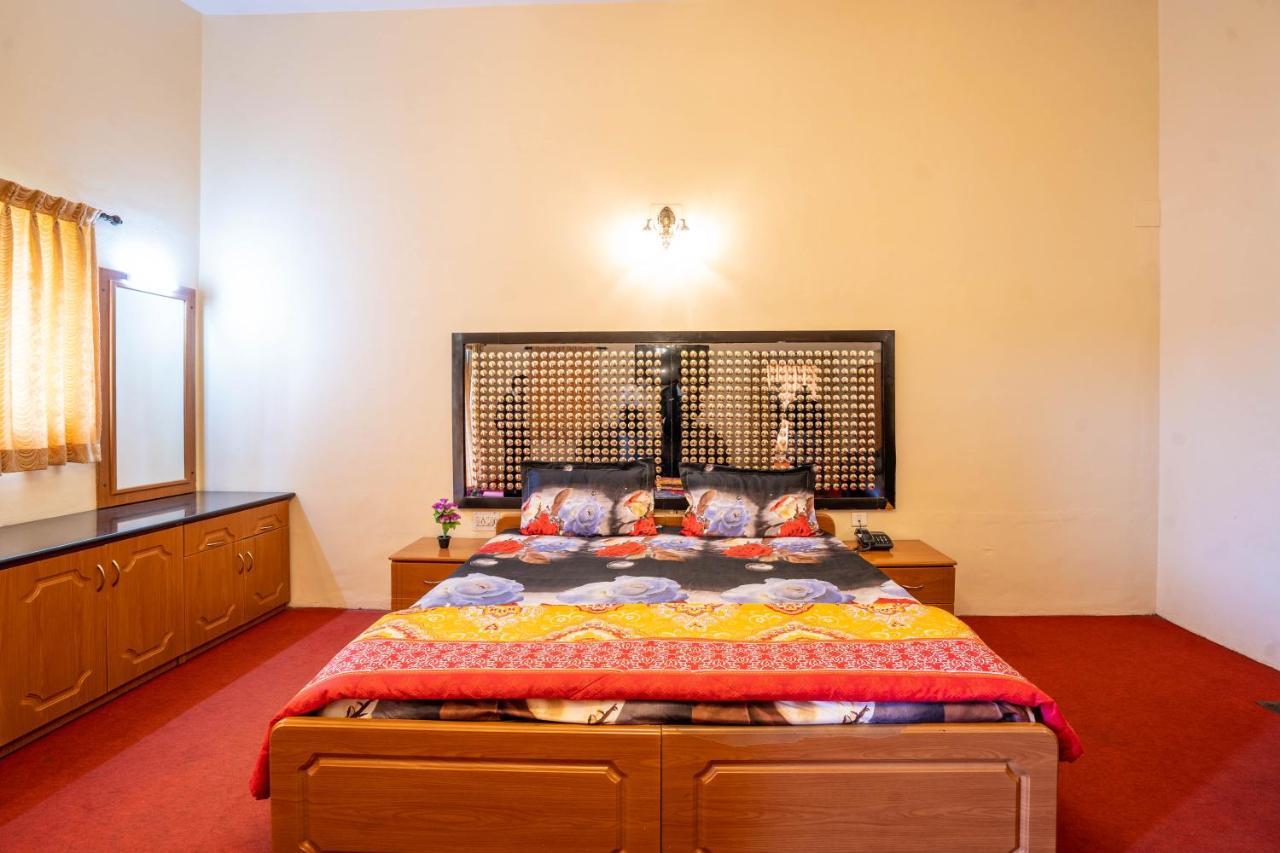 Hotel Tamilnadu - Ooty 1 Eksteriør billede
